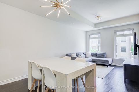 Photo 12 at 240 - 11 Applewood Lane, Etobicoke West Mall, Toronto