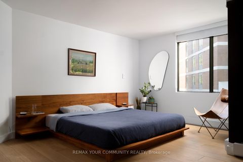 Photo 10 at 109 - 349 St Clair Avenue W, Casa Loma, Toronto