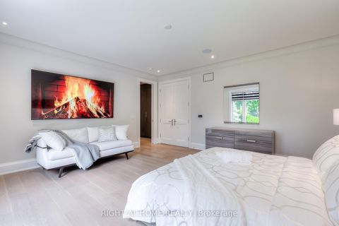 Photo 20 at 124 Shaver Avenue N, City Centre West, Toronto