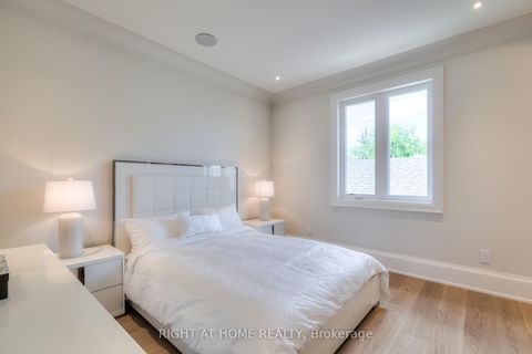 Photo 33 at 124 Shaver Avenue N, City Centre West, Toronto