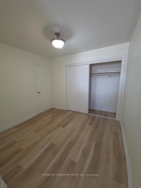 Photo 3 at 12 kawneer Terrace, Dorset Park, Toronto