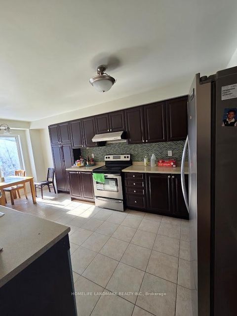 Photo 8 at 12 kawneer Terrace, Dorset Park, Toronto