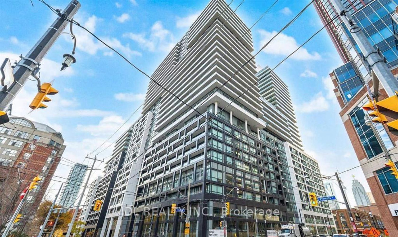701 - 70 Princess Street, Waterfront Communities C8, Toronto photo number 2