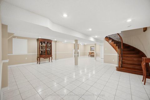 Photo 34 at 139 Jade Crescent, West Woodbridge, Vaughan