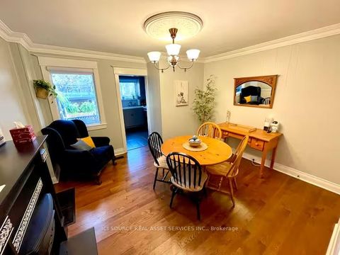 Photo 3 at 91 Alton Avenue, South Riverdale, Toronto