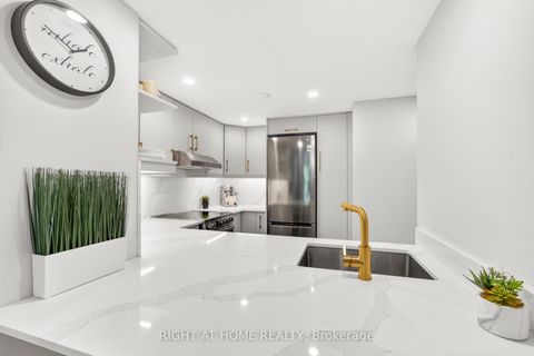 Photo 13 at 2151 - 105 George Appleton Way, CFB, Toronto