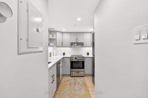 Photo 17 at 2151 - 105 George Appleton Way, CFB, Toronto