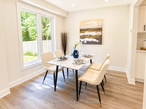 Photo 4 at 44 Lilac Avenue, Willowbrook, Markham