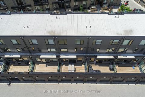 Photo 19 at 10 - 88 Turtle Island Road, Lawrence, Toronto