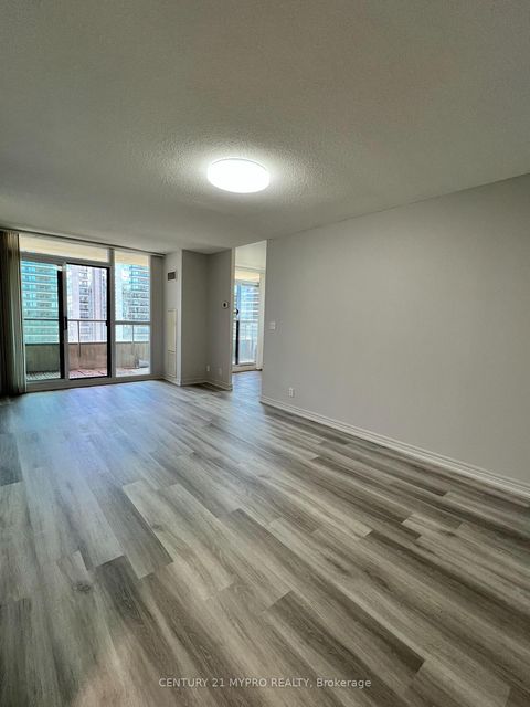 Photo 2 at 2702 - 23 Hollywood Avenue, Willowdale East, Toronto