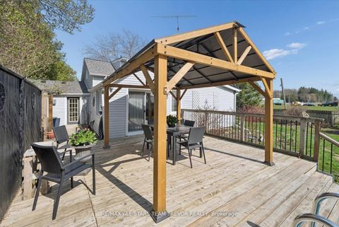 Photo 27 at 24082 Warden Avenue, Belhaven, Georgina