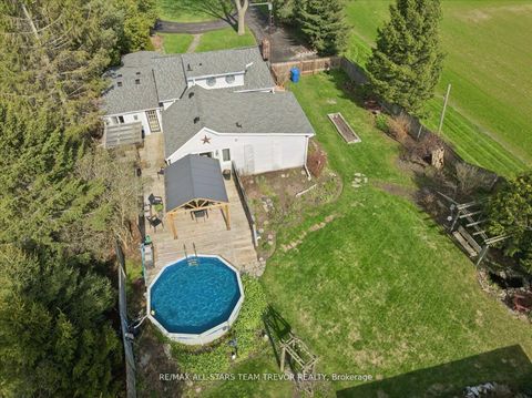Photo 37 at 24082 Warden Avenue, Belhaven, Georgina