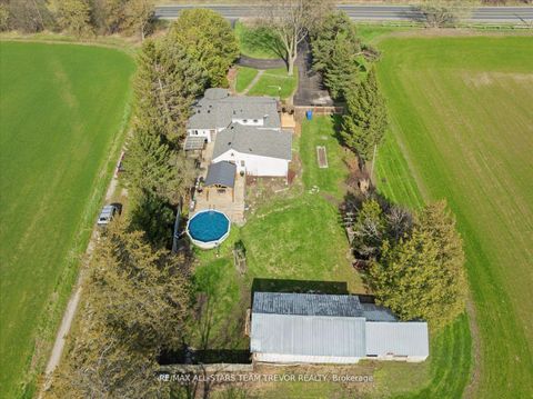 Photo 39 at 24082 Warden Avenue, Belhaven, Georgina