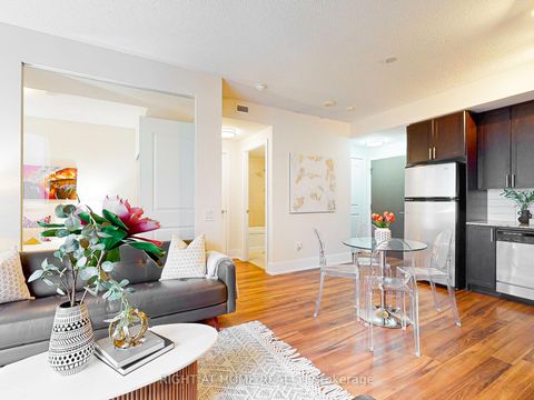 Photo 4 at 1232 - 560 Front Street W, Waterfront Communities C1, Toronto