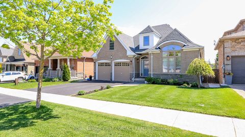 Photo 1 at 33 Tamarack Trail, Bayshore, Barrie