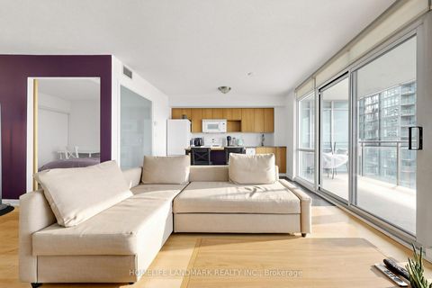 Photo 8 at 2811 - 15 Fort York Boulevard, Waterfront Communities C1, Toronto