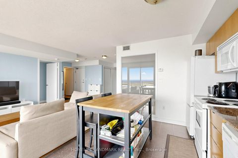 Photo 11 at 2811 - 15 Fort York Boulevard, Waterfront Communities C1, Toronto