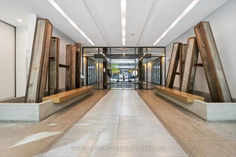Photo 2 at 418 - 1030 King Street W, Niagara, Toronto