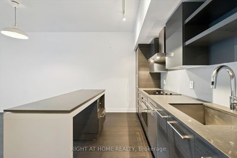 Photo 8 at 418 - 1030 King Street W, Niagara, Toronto