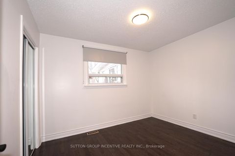 Photo 16 at 7 HURON Street, North Shore, Barrie