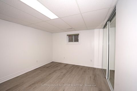 Photo 20 at 7 HURON Street, North Shore, Barrie