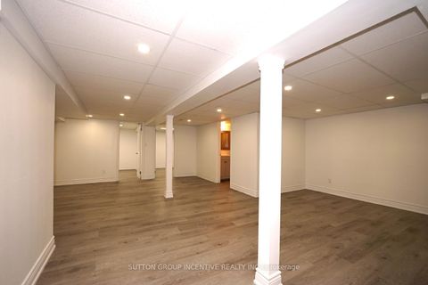 Photo 22 at 7 HURON Street, North Shore, Barrie