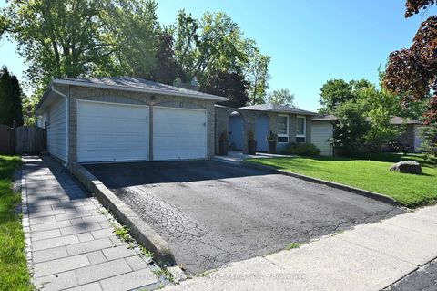 Photo 24 at 7 HURON Street, North Shore, Barrie
