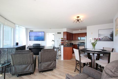 Photo 2 at 505 - 3830 Bathurst Street, Clanton Park, Toronto