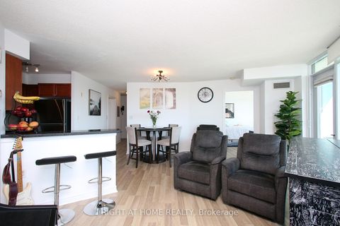 Photo 3 at 505 - 3830 Bathurst Street, Clanton Park, Toronto
