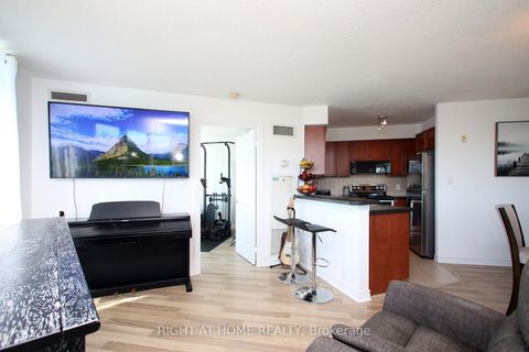 Photo 6 at 505 - 3830 Bathurst Street, Clanton Park, Toronto