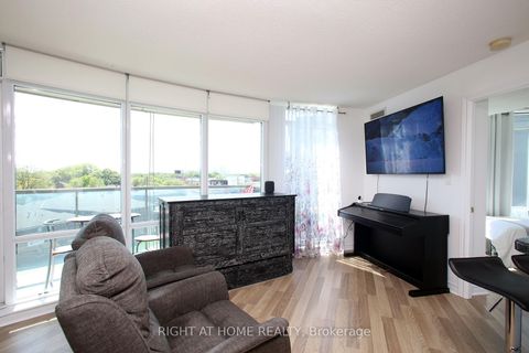 Photo 11 at 505 - 3830 Bathurst Street, Clanton Park, Toronto