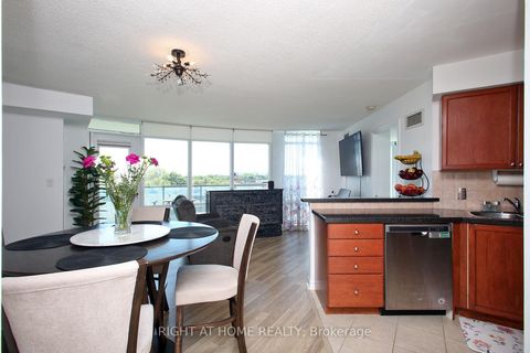 Photo 13 at 505 - 3830 Bathurst Street, Clanton Park, Toronto
