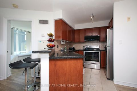 Photo 14 at 505 - 3830 Bathurst Street, Clanton Park, Toronto