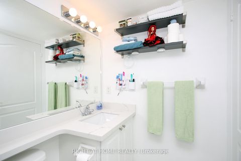 Photo 20 at 505 - 3830 Bathurst Street, Clanton Park, Toronto