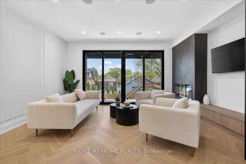 Photo 10 at 15B ROSEMEADE Avenue, Queensway, Toronto