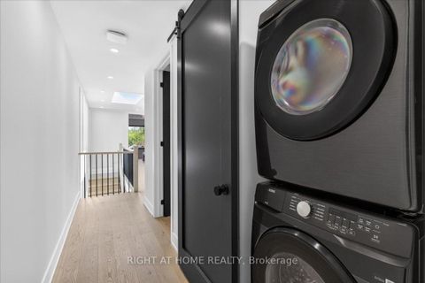 Photo 30 at 15B ROSEMEADE Avenue, Queensway, Toronto