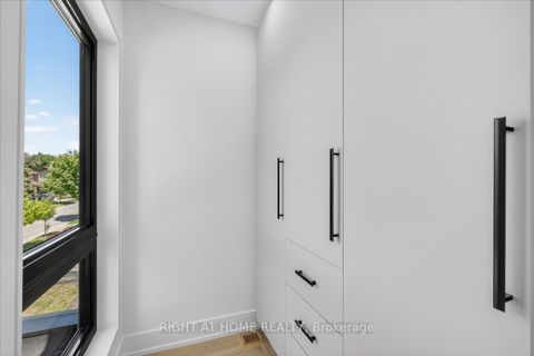 Photo 33 at 15B ROSEMEADE Avenue, Queensway, Toronto