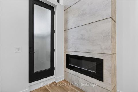 Photo 41 at 15B ROSEMEADE Avenue, Queensway, Toronto