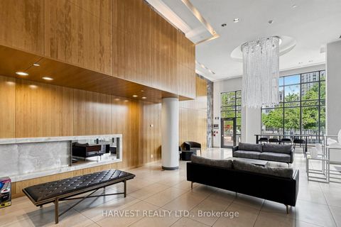 Photo 2 at 380 - 209 Fort York Boulevard, Niagara, Toronto