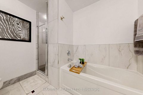 Photo 25 at 380 - 209 Fort York Boulevard, Niagara, Toronto