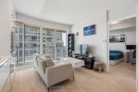 Photo 8 at 3905 - 2221 Yonge Street, Mount Pleasant West, Toronto