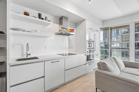 Photo 10 at 3905 - 2221 Yonge Street, Mount Pleasant West, Toronto
