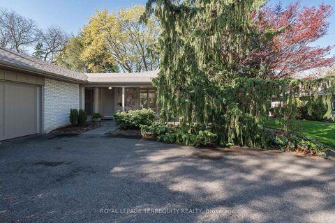 Photo 1 at 496 The Kingsway, Rosethorn, Toronto