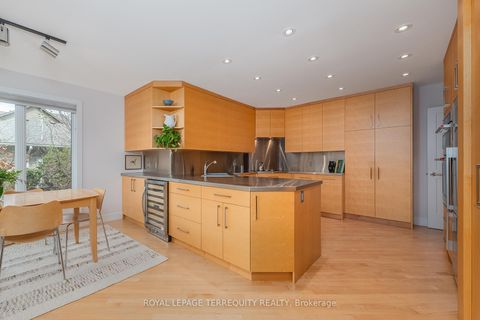 Photo 12 at 496 The Kingsway, Rosethorn, Toronto