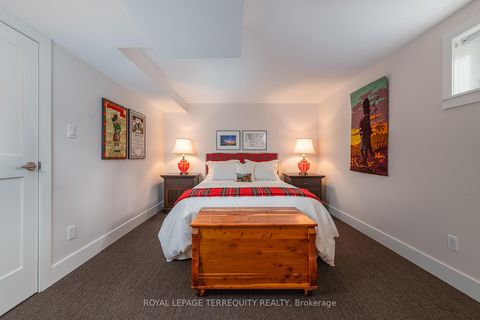 Photo 36 at 496 The Kingsway, Rosethorn, Toronto