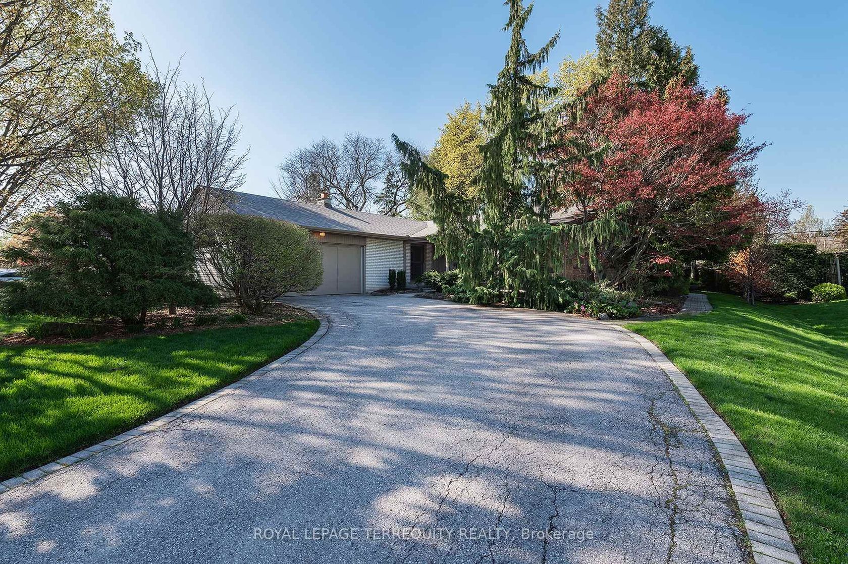 496 The Kingsway, Rosethorn, Toronto photo 5