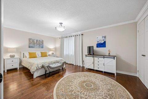 Photo 11 at 31 Flaming Roseway, Willowdale East, Toronto