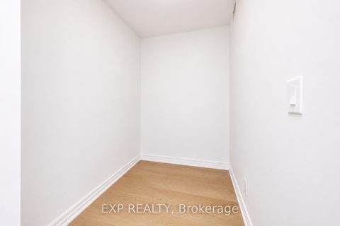Photo 4 at 1306 - 225 Sackville Street, Regent Park, Toronto
