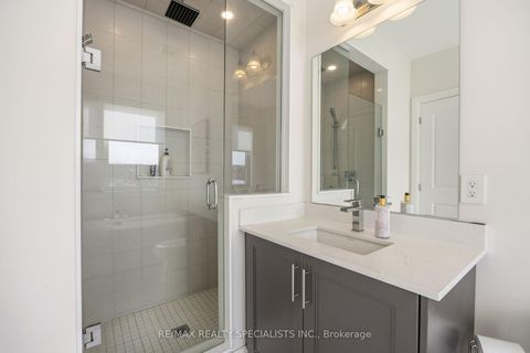 Photo 25 at 324 Laplante Street, Summerhill Estates, Newmarket