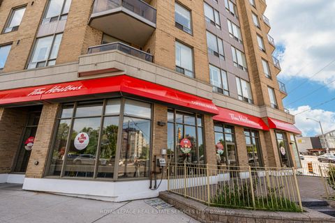 Photo 4 at 202 - 1750 Bayview Avenue, Mount Pleasant East, Toronto